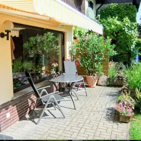 Braun Apartment